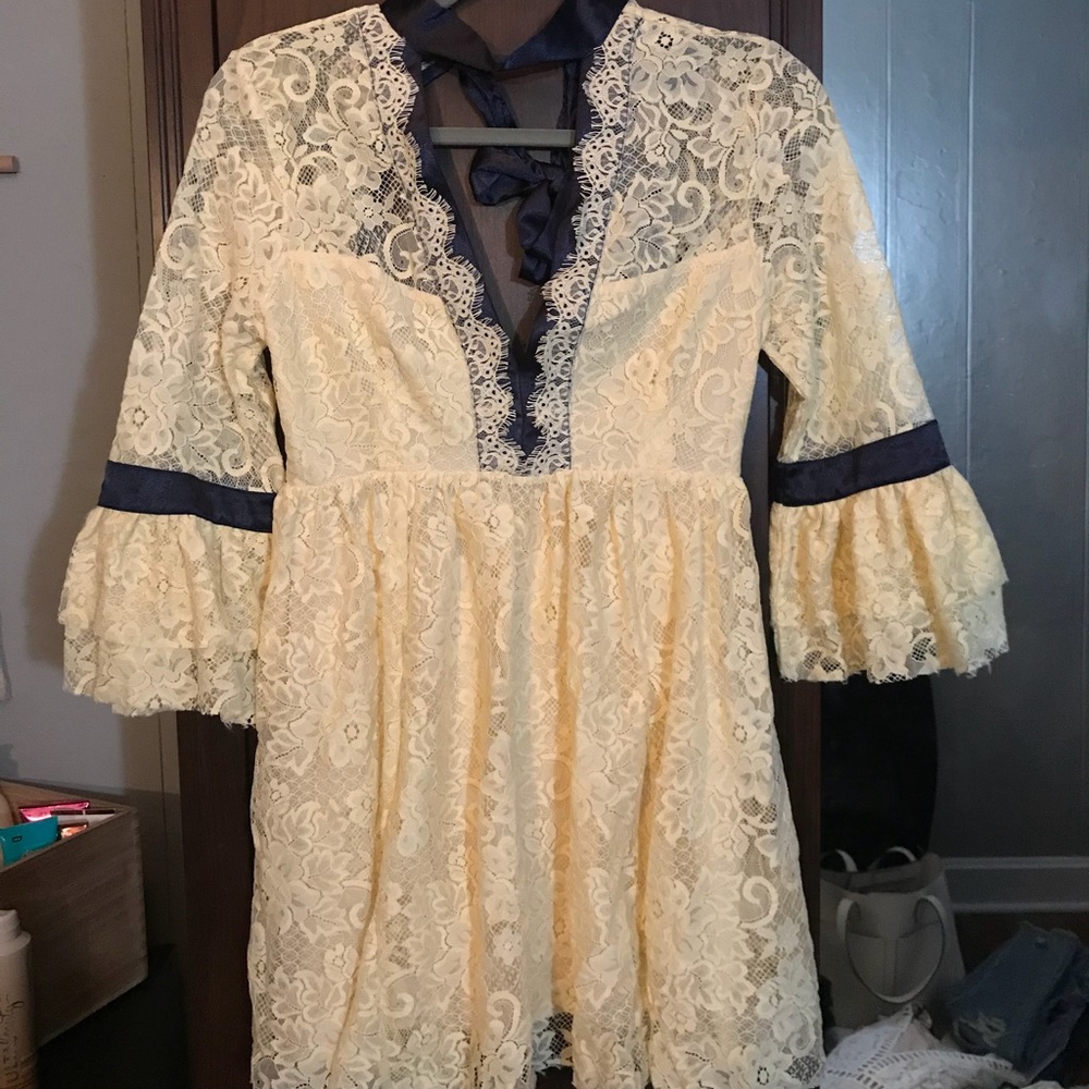 Lace dress